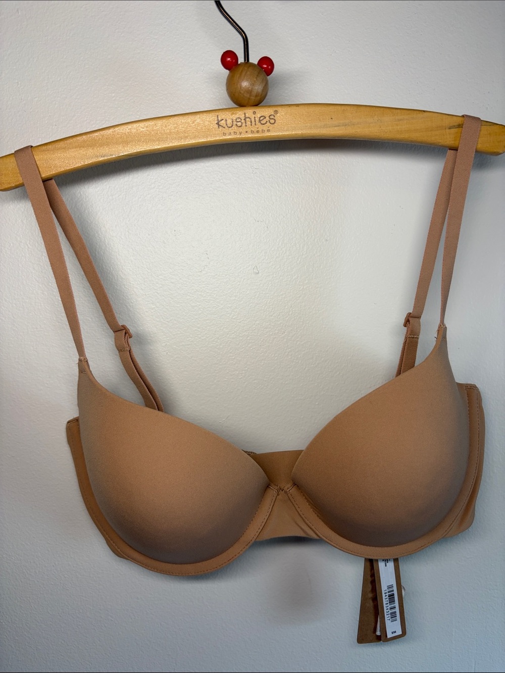 SKIMS FITS EVERYBODY PUSH UP DEMI BRA
Ochre 32D neutral